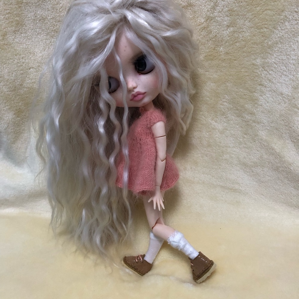Blythe - Picture 2 of 11